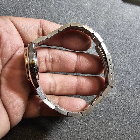 TFX Distributed By Bulova Ladies Quartz Watch Silver / Gold Tone Working shows s - Picture 7 of 11